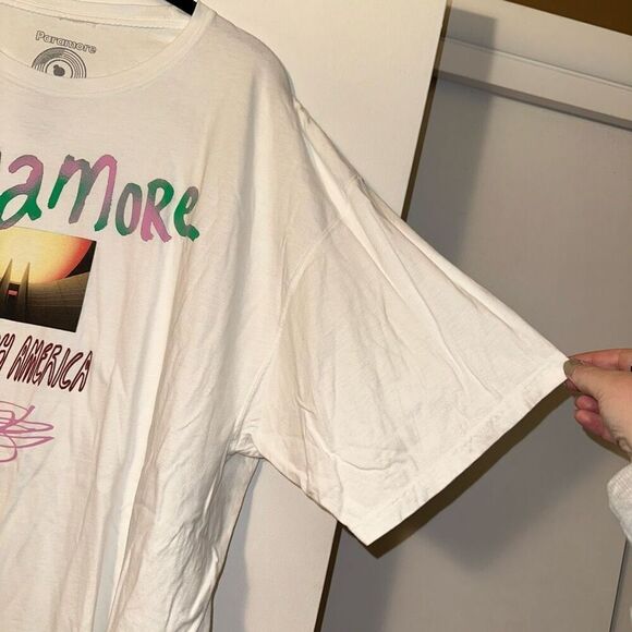 Paramore in North America 2023 Tour Graphic Tee Size 2XL NWOT - Picture 4 of 12